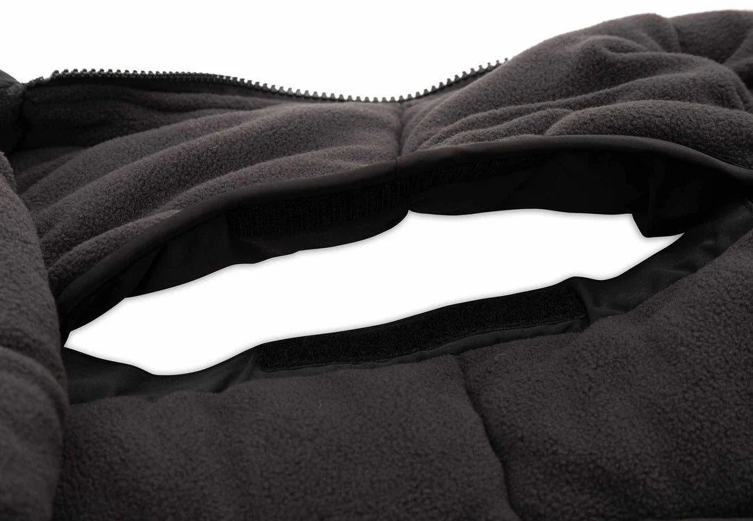 Footmuff group 0+ 3/5 points Puffed - Black