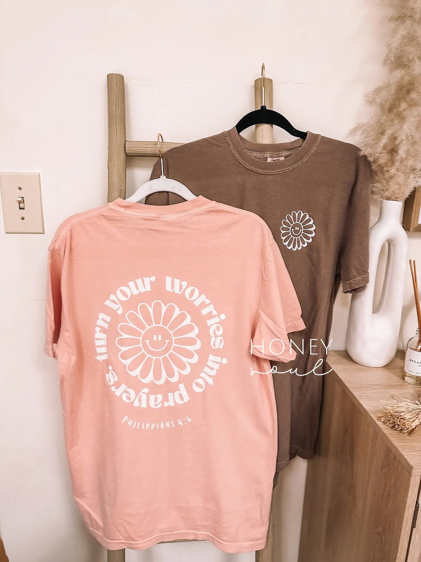 Original Turn Your Worries Into Prayers Graphic Tee