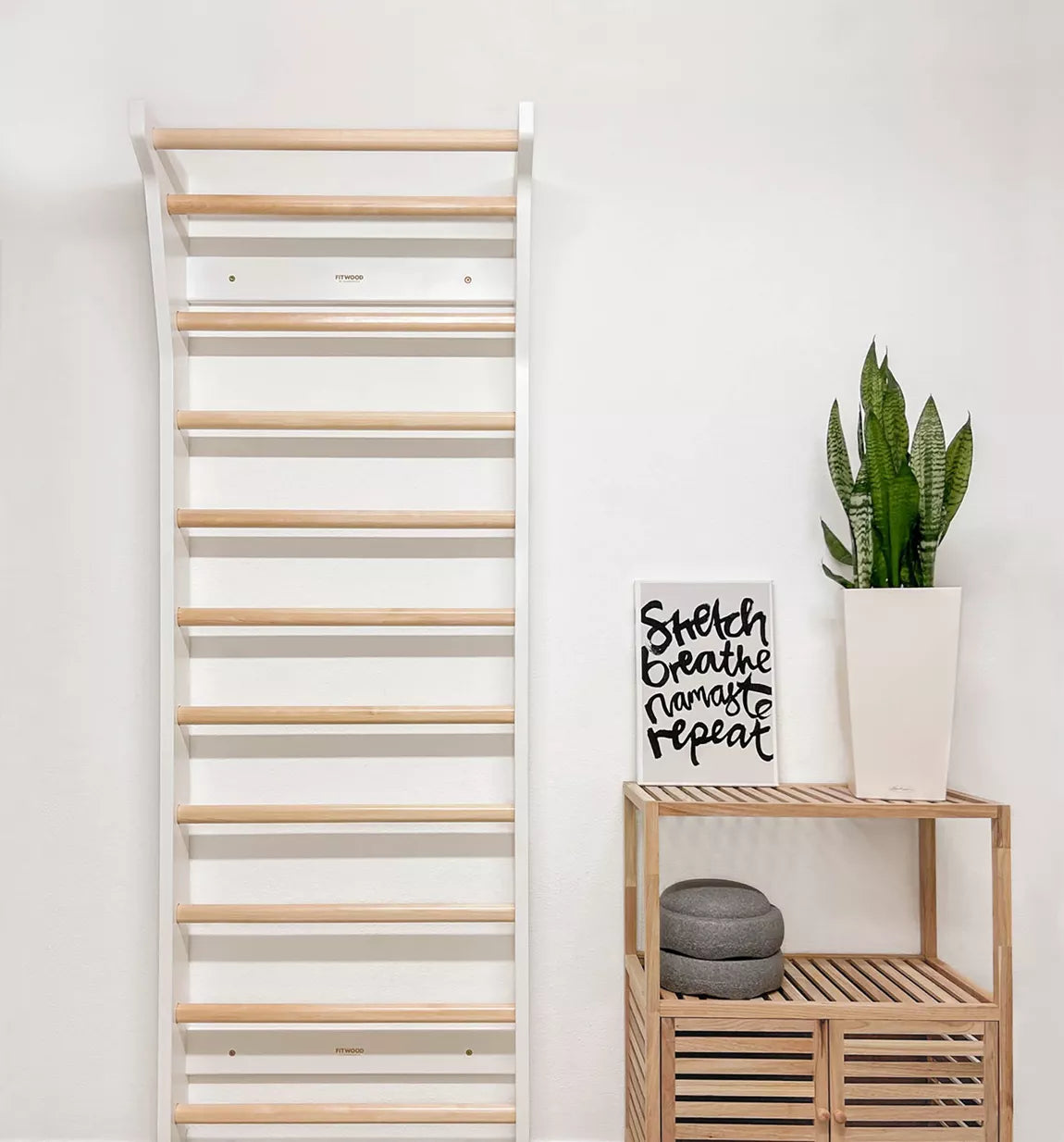TAIMI wall bars – available in 5 colors