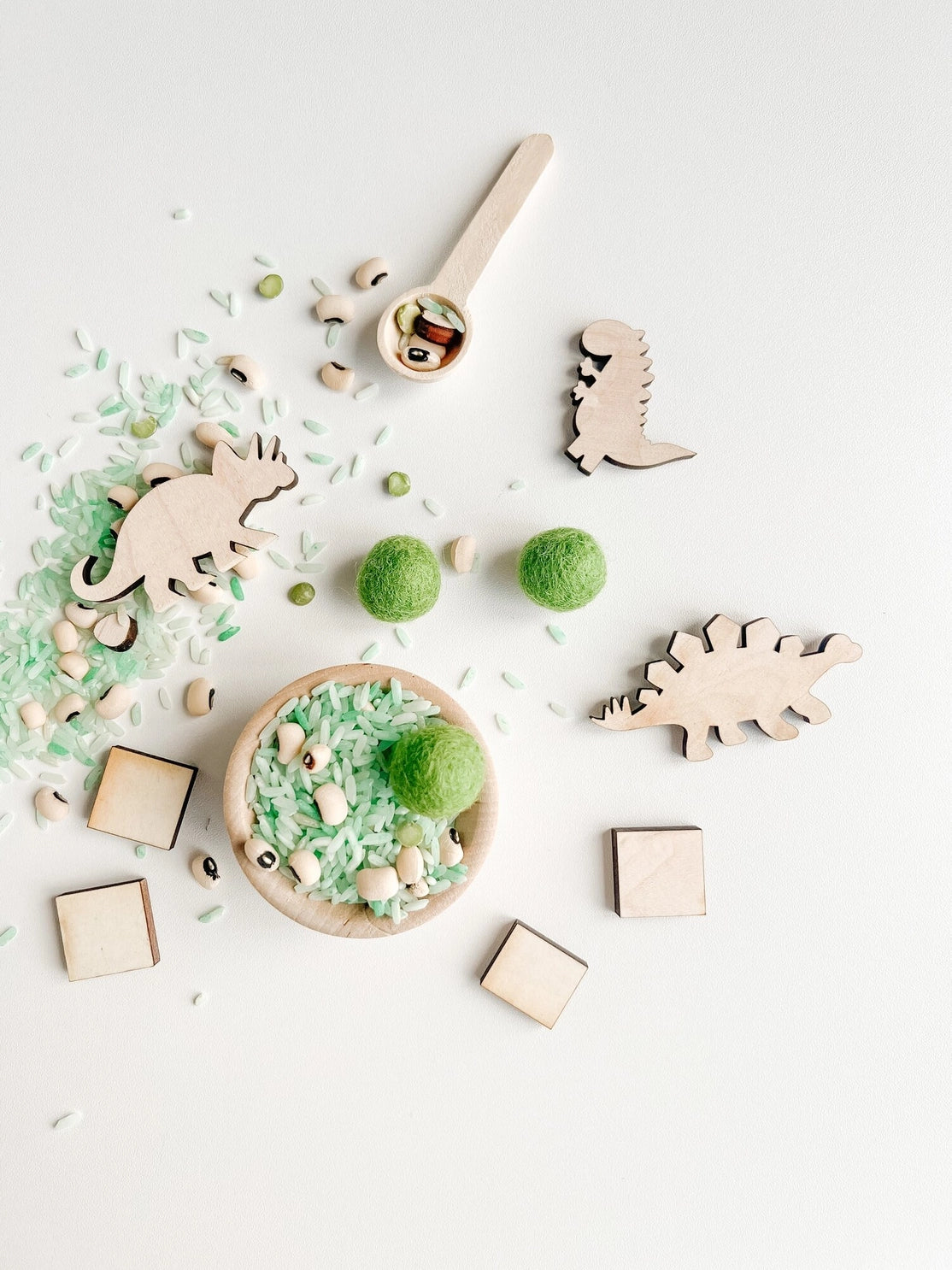 Sensory Kit – Dinosaurs – Pour + Play Jar