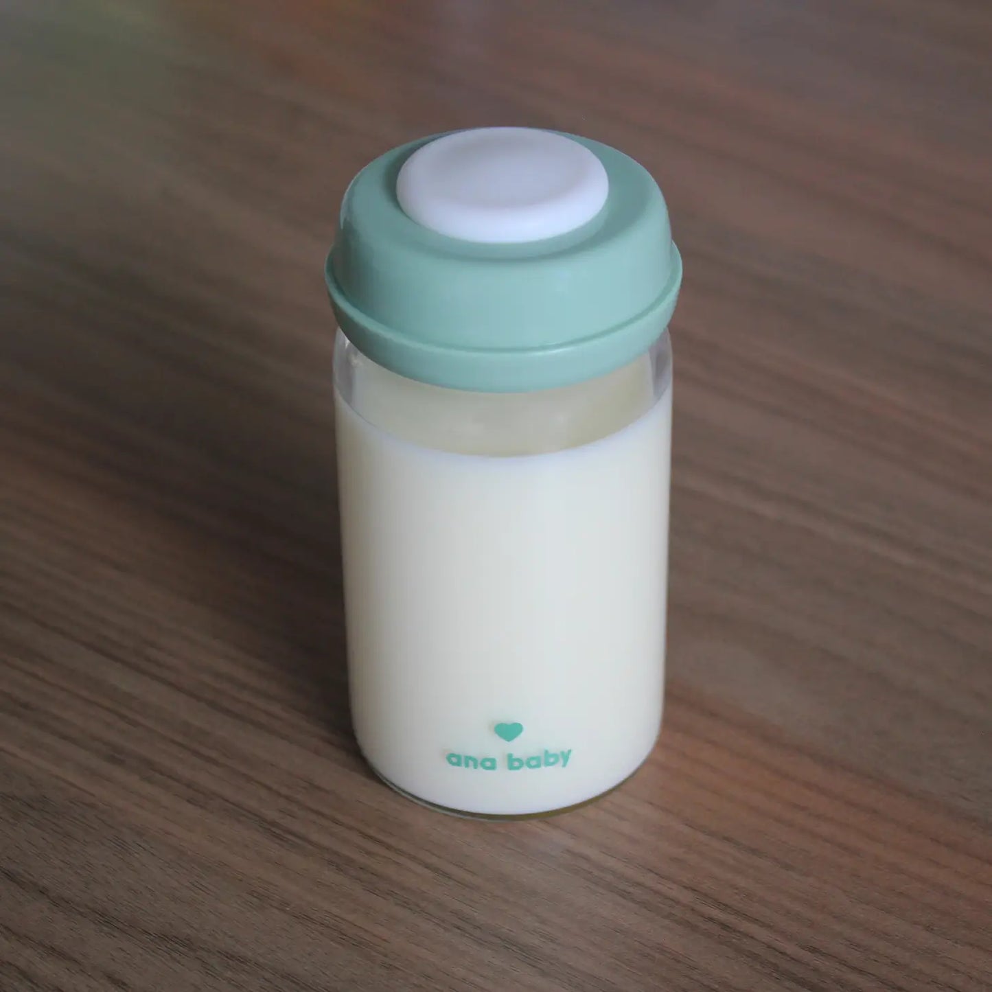 Glass Breastmilk Storage Bottles, Pack of Four, 180ml