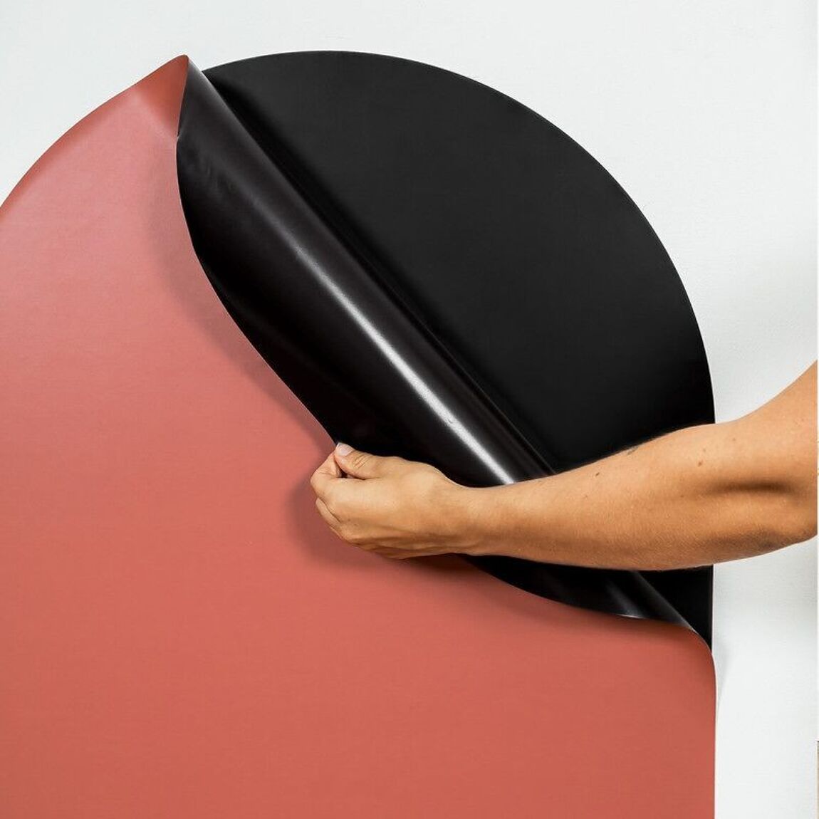 Arch Magnetic Board – Terracotta/Black