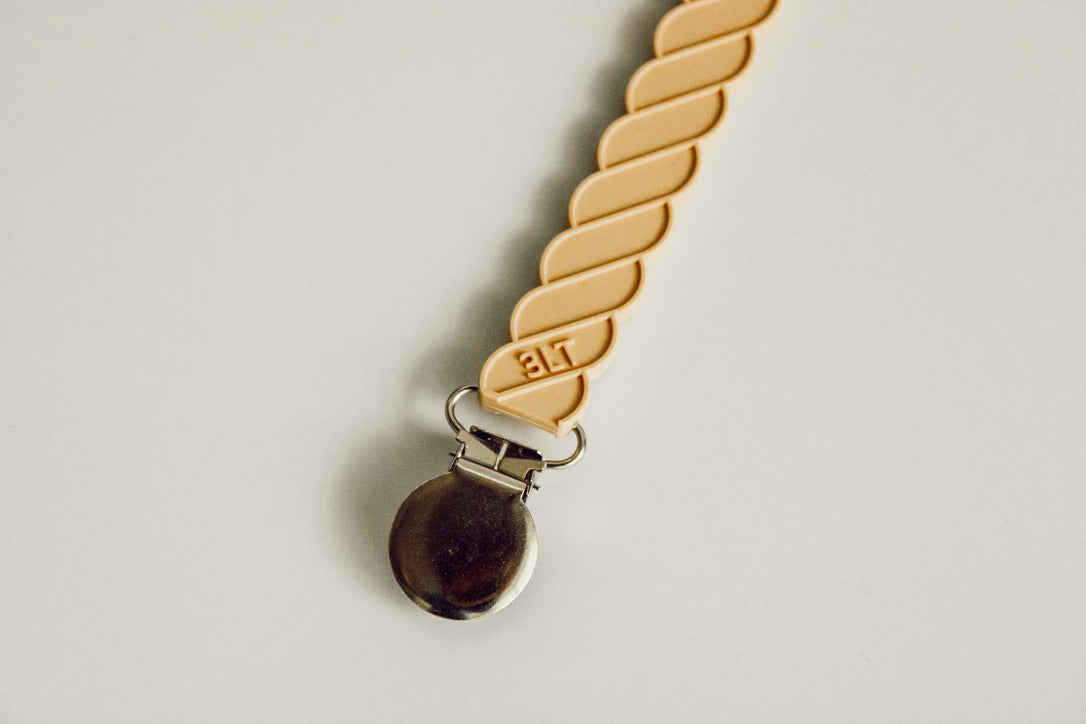 Twist Silicone Modern Pacifier Clip in Tan