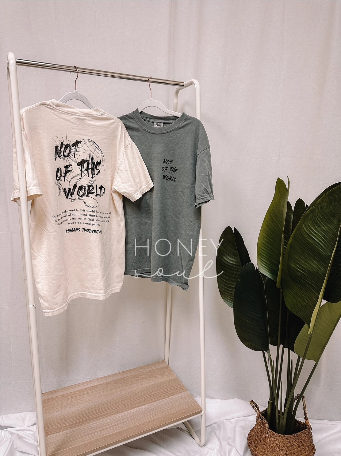 Not of This World Graphic Tshirt - Ivory