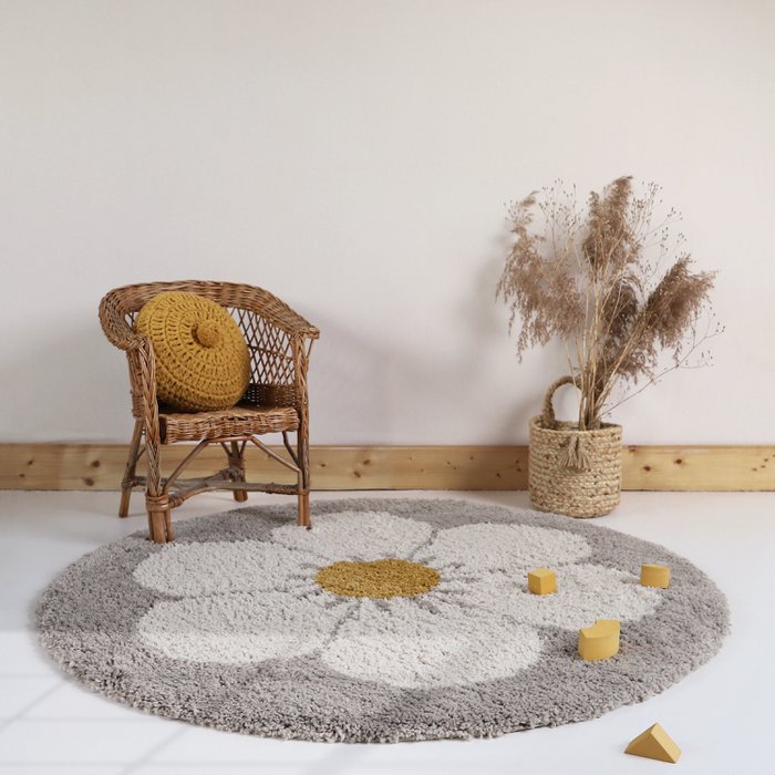 Bohemian Daisy Beige, round children's rug