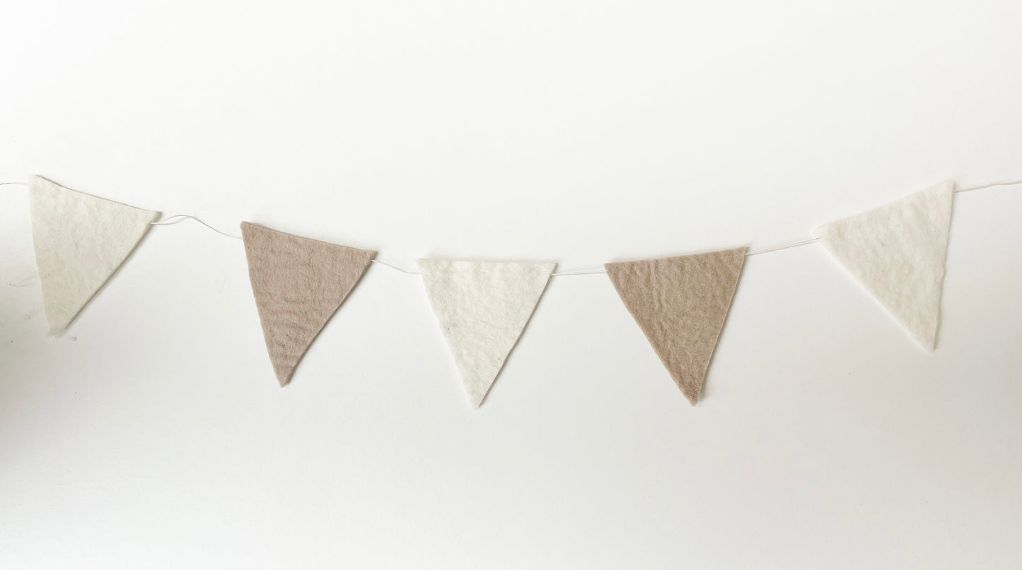Neutral Flags Garland