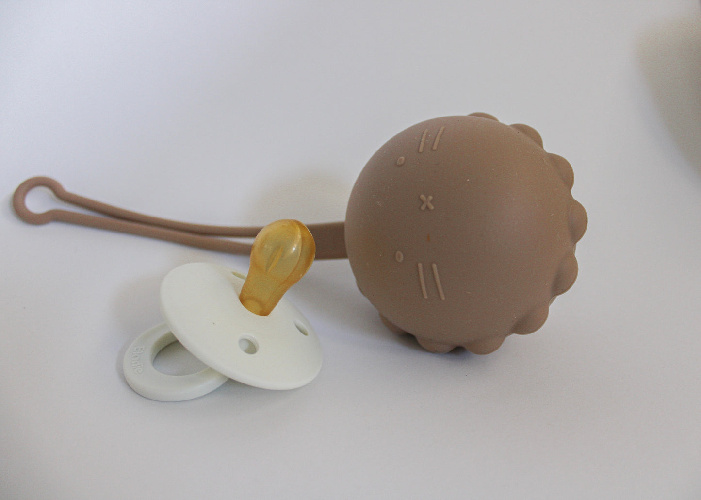 Silicone Pacifier Case, Little Lion - Sand