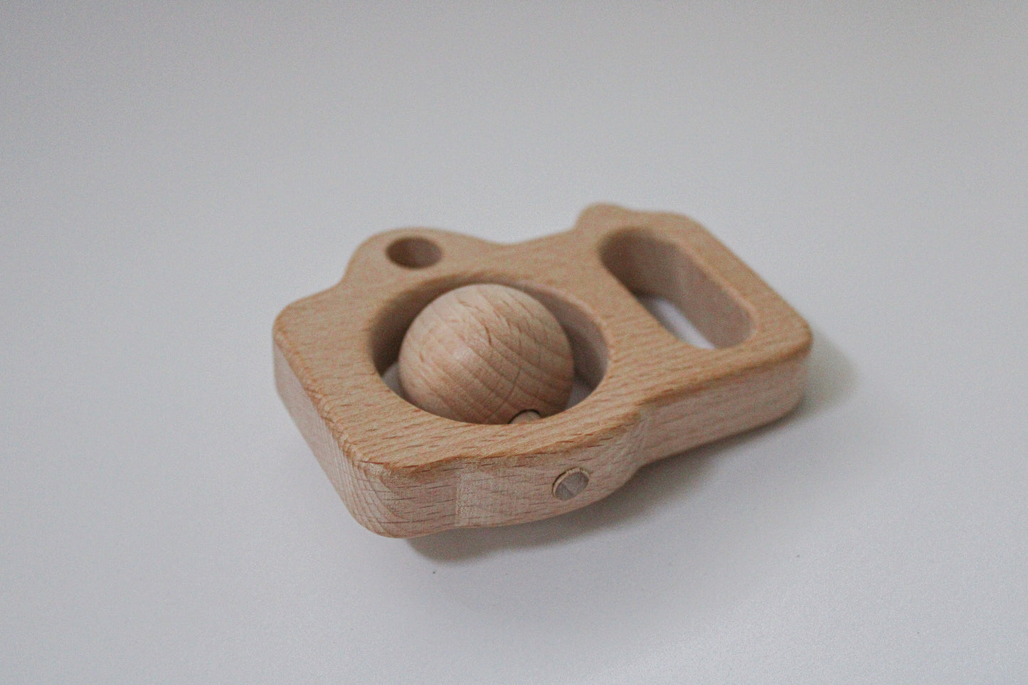 Wooden Rattle - Camera