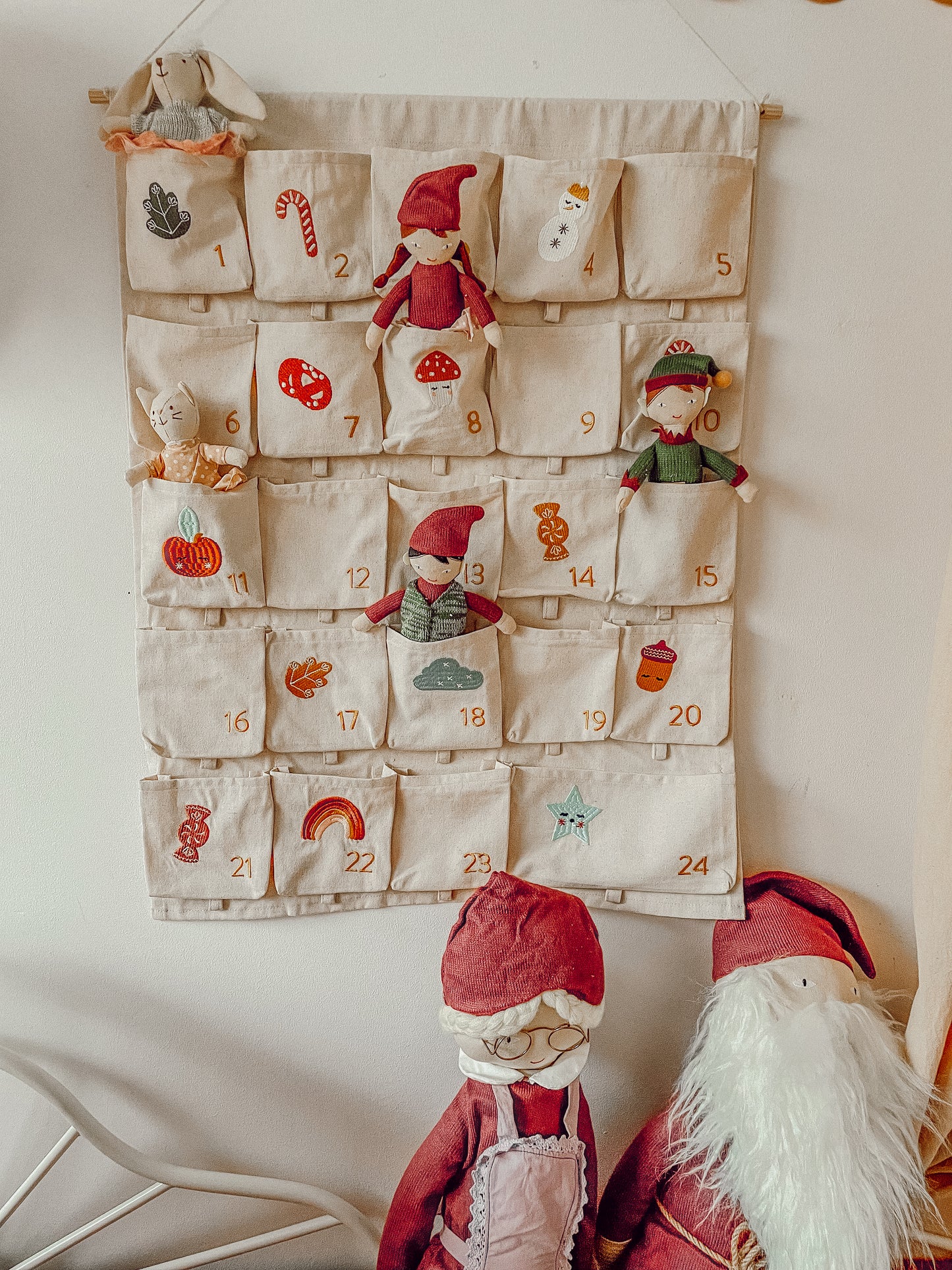 Wall advent Calendar, Embroidered
