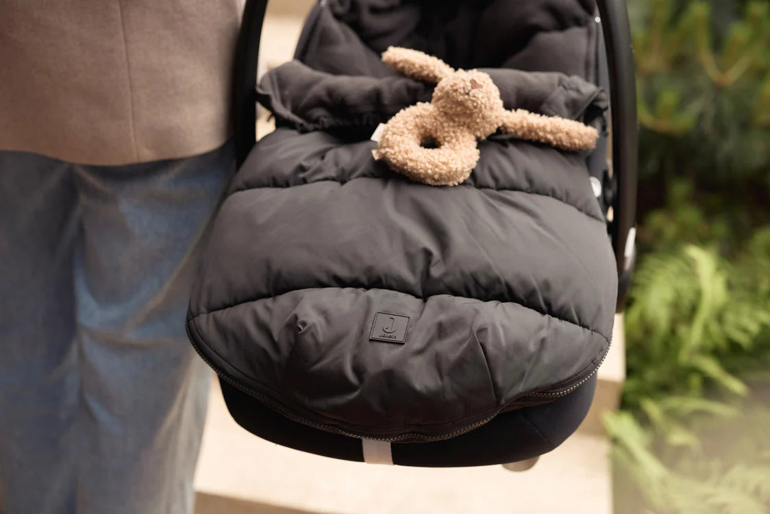Footmuff group 0+ 3/5 points Puffed - Black