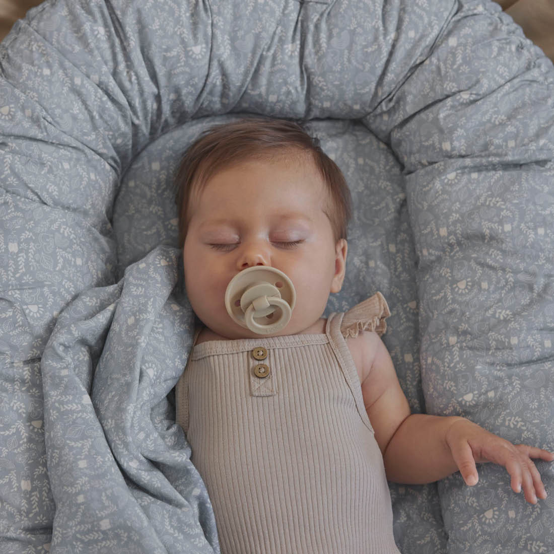 Natural Rubber Pacifier, Pack of 2, 0-6 months - Pure Khaki