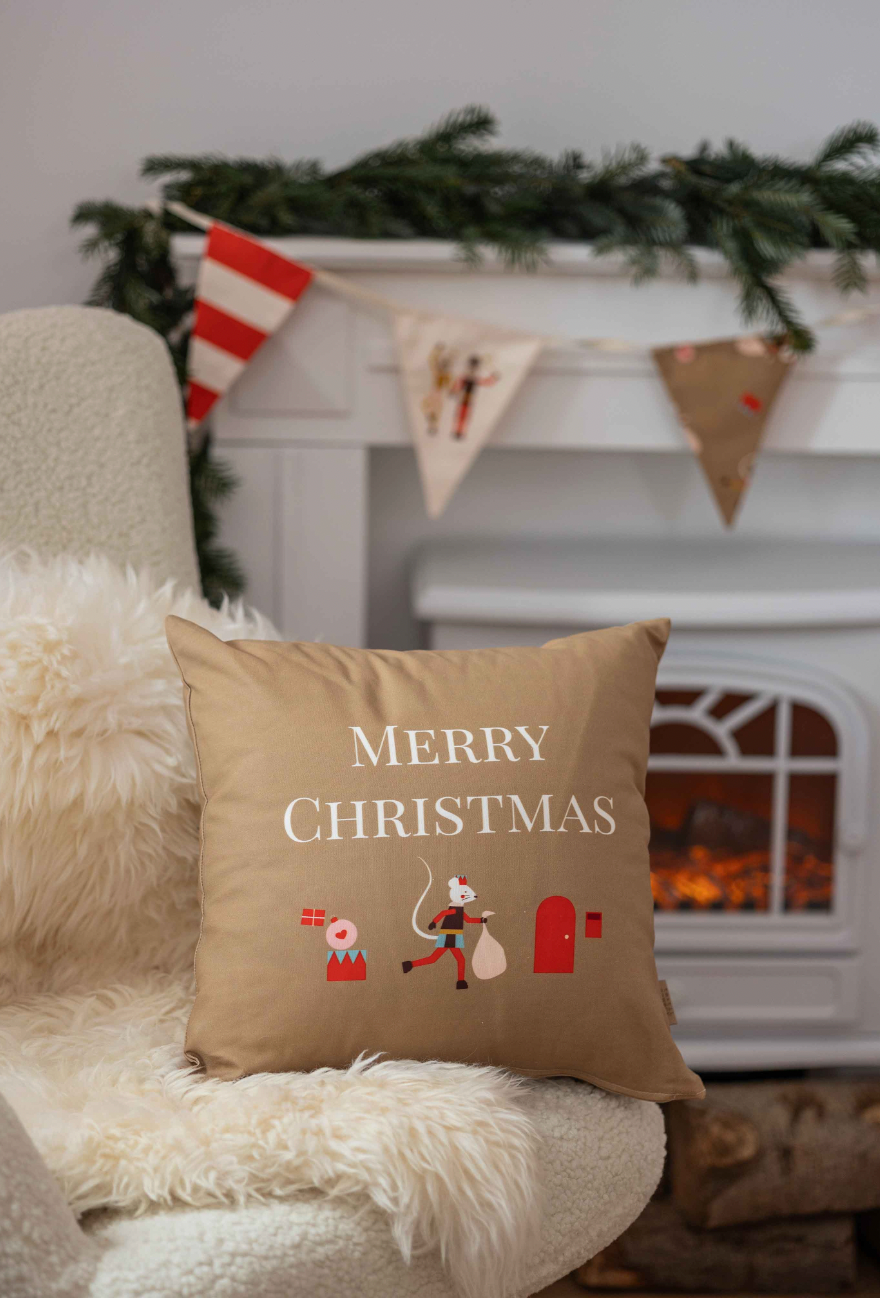Decorative cushion, Magical Mouse Christmas Post