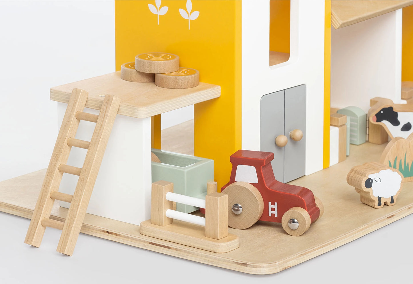 Farmhouse 'Henri' with Accessories