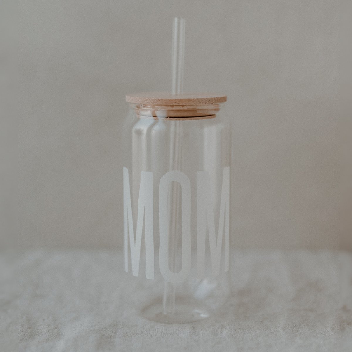 Tall drinking glass Mom