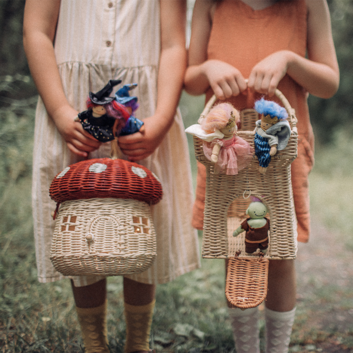 Rattan Castle Bag