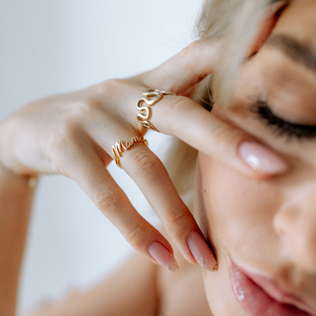 "Ring it" MAMA ring