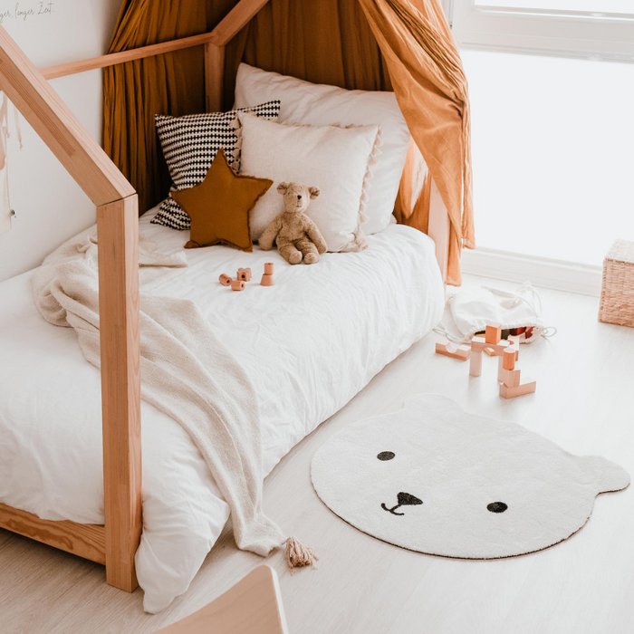 Washable children's carpet bear