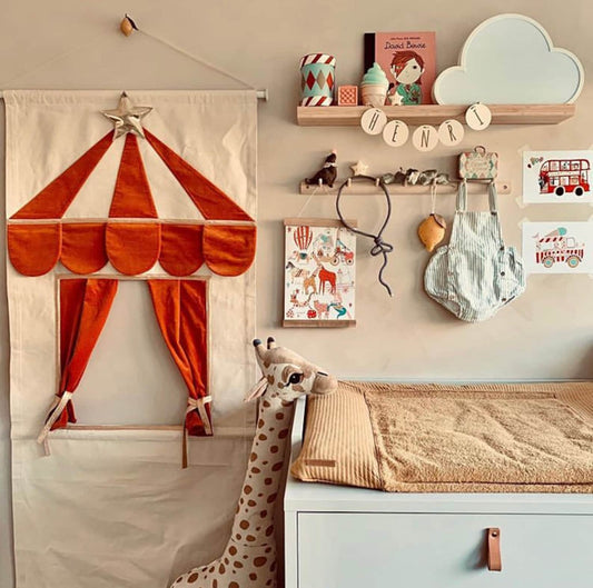 Puppet doorway theatre - Rusty Orange