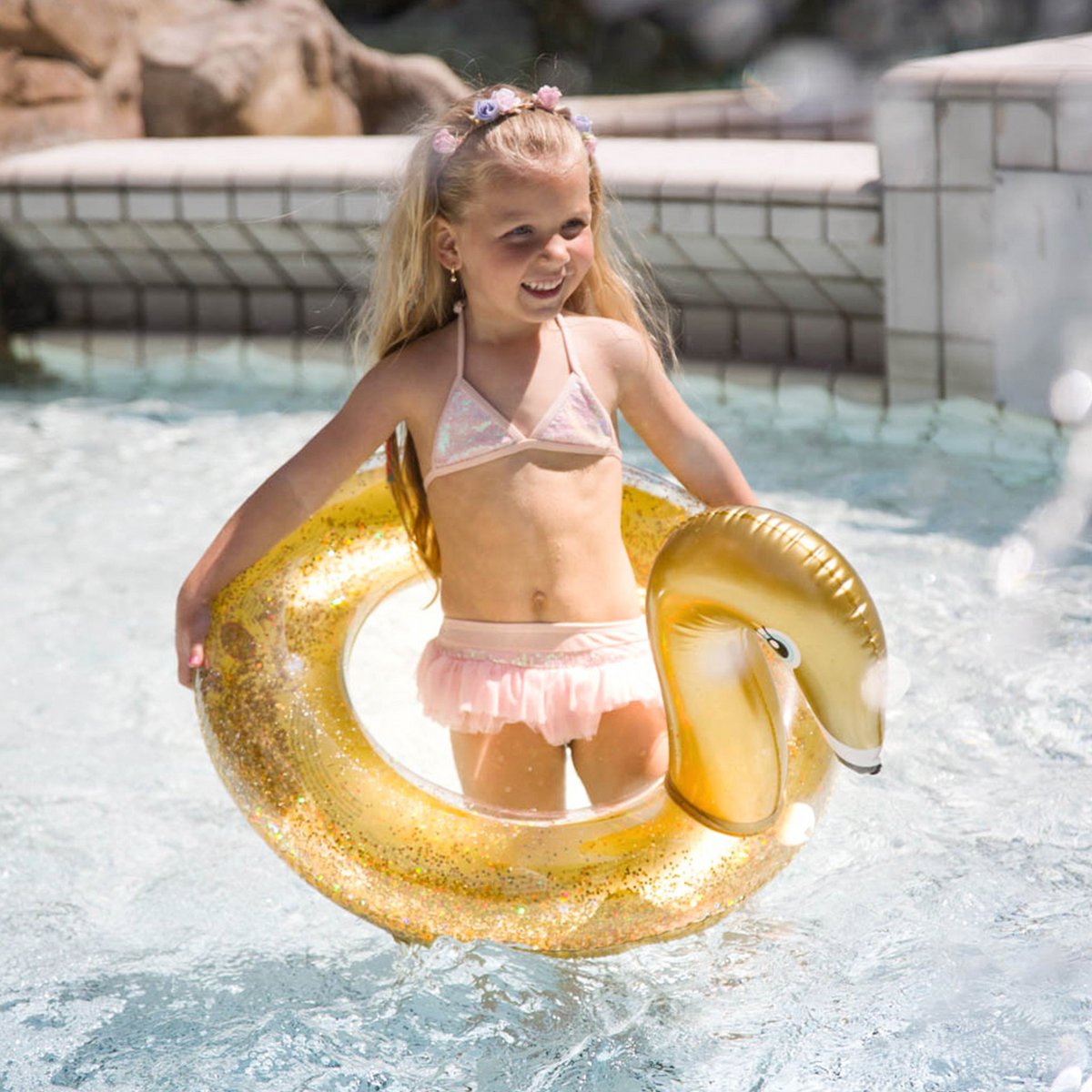 Golden Swan swimming ring