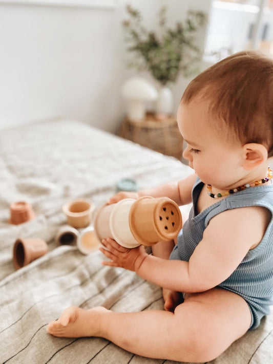 8 Cup Stacker, Nude
