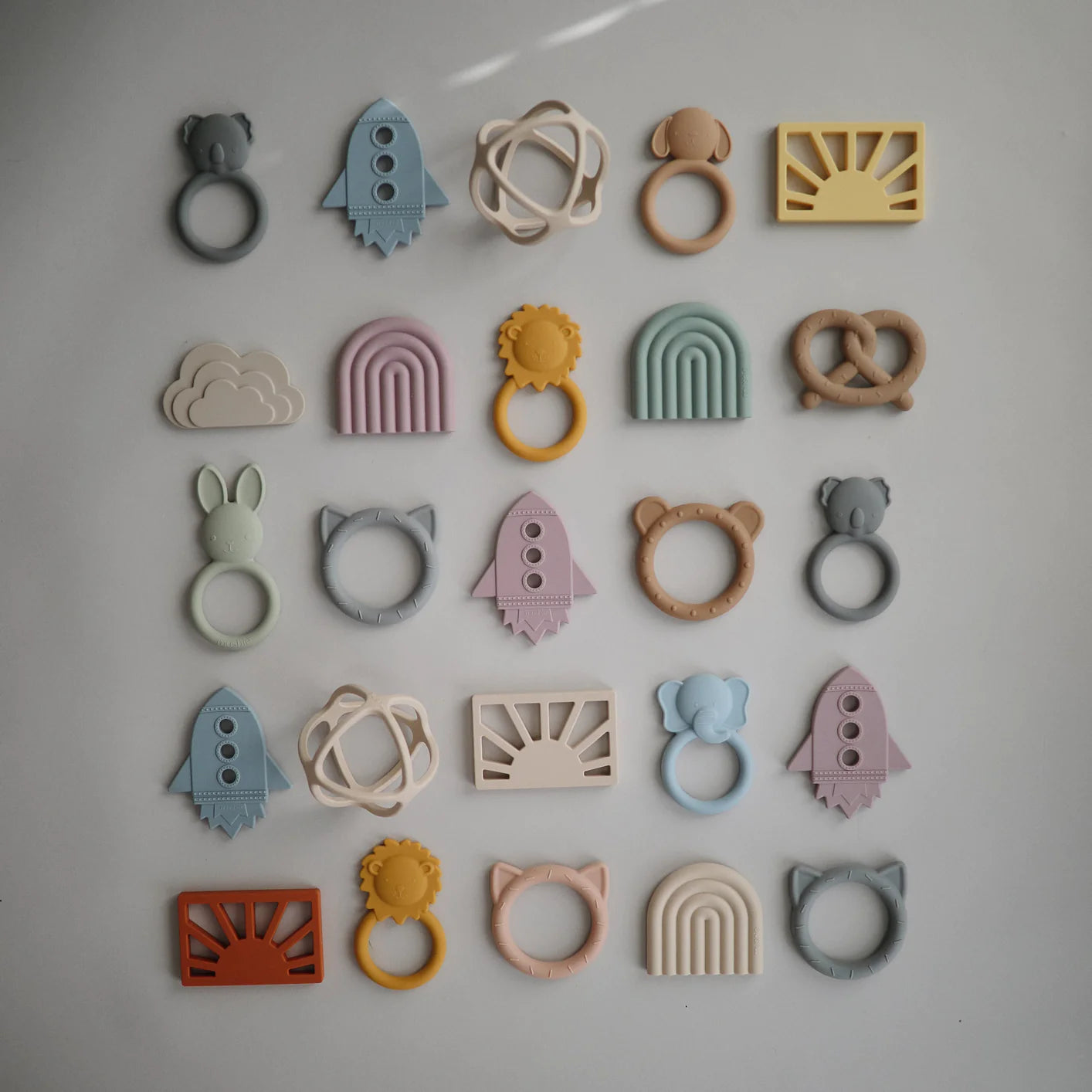 Rainbow Teether - Shifting Sand