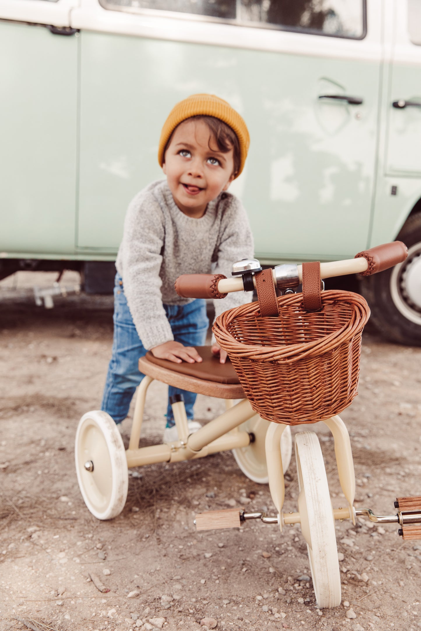 Trike - Cream