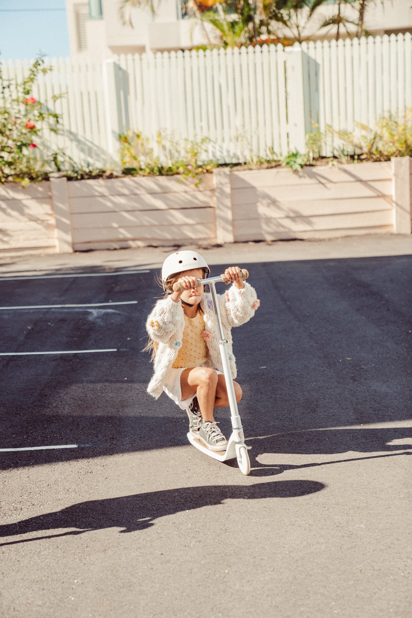 Maxi Scooter - White - pre-order / back in stock End of February