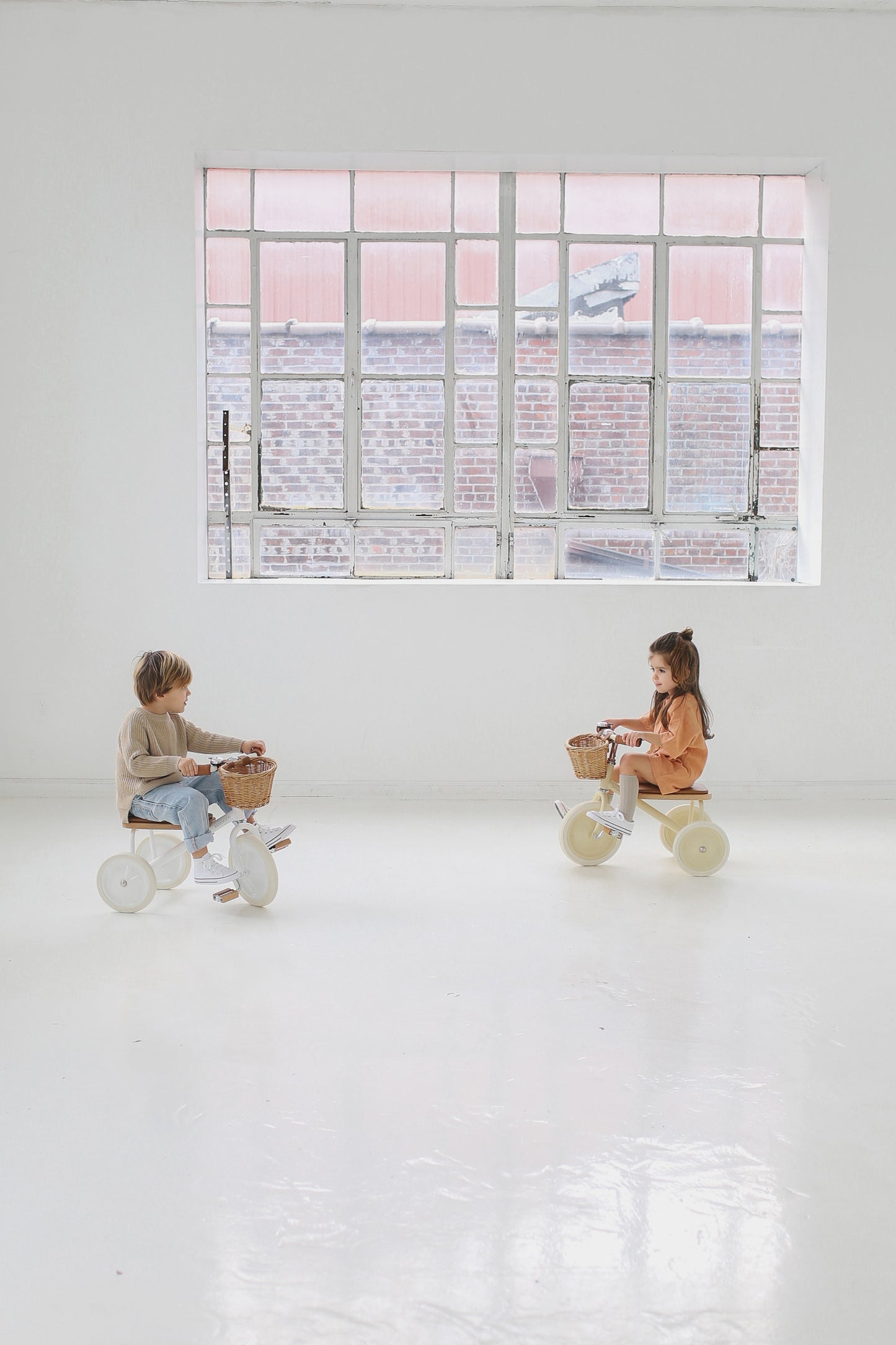Trike - White