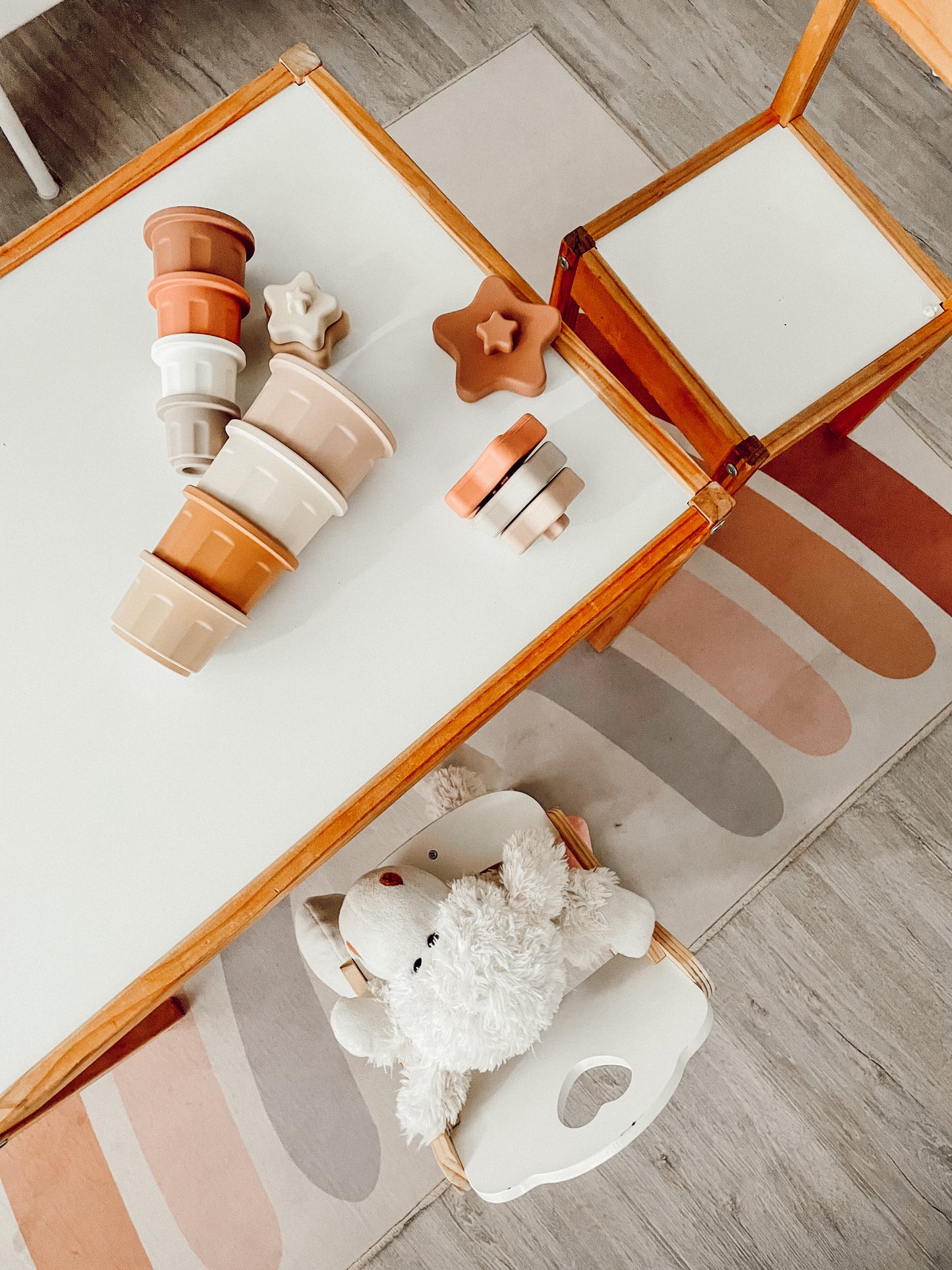 8 Cup Stacker, Nude