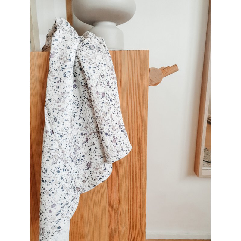 Maxi Swaddle Terazzo