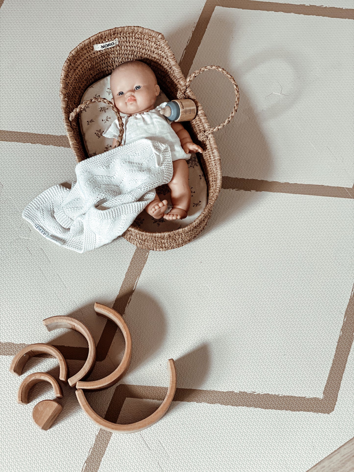 Beni Autumn Gold Play Mat