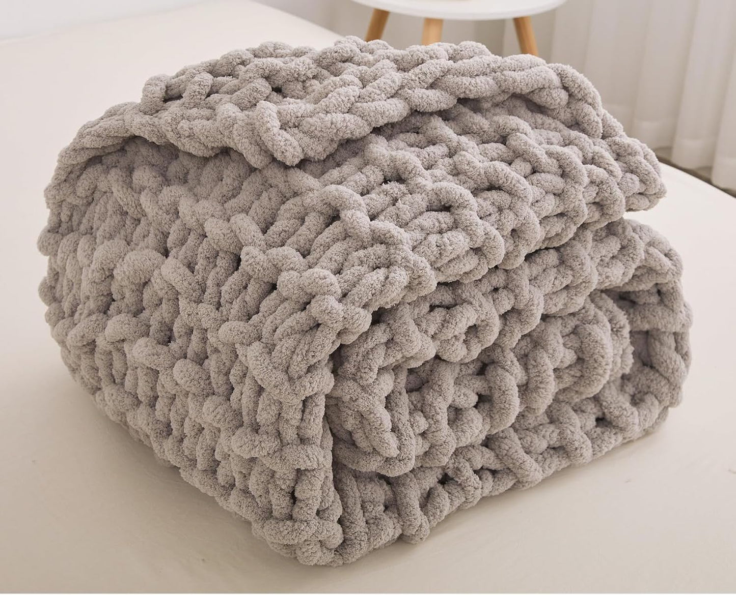 Children's Chenile Chunky knit blanket
