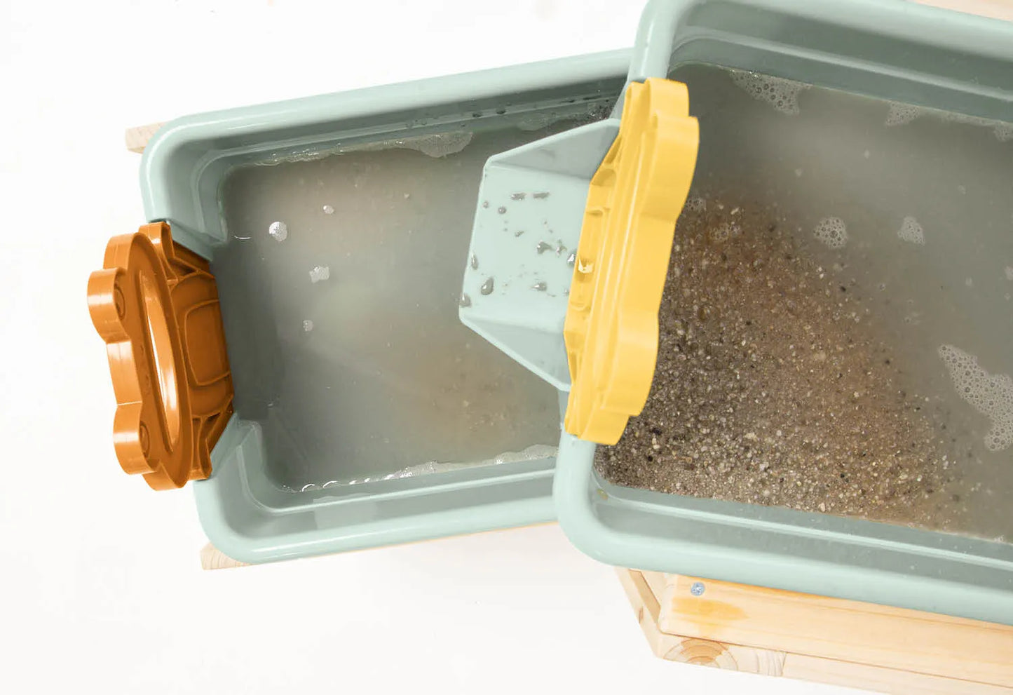 'Frolino' water table set, 3 pieces