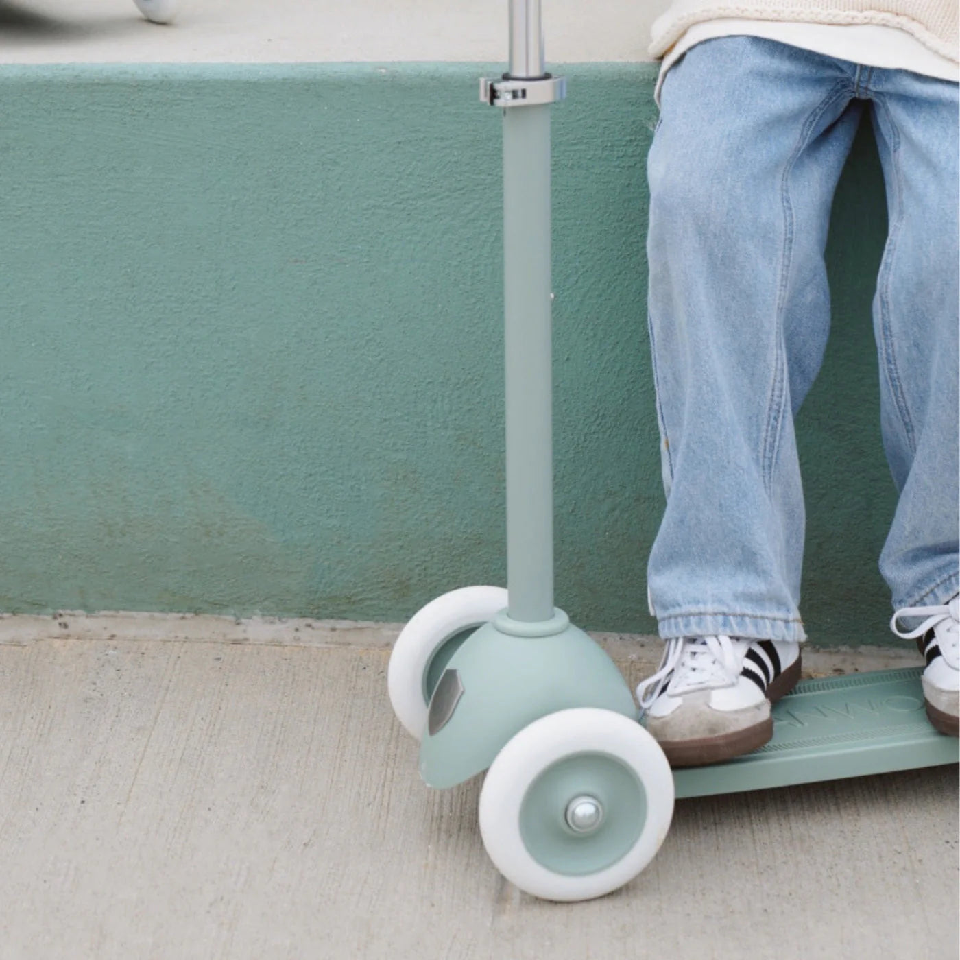 Eco Scooter with Pin & Ride basket- Clay