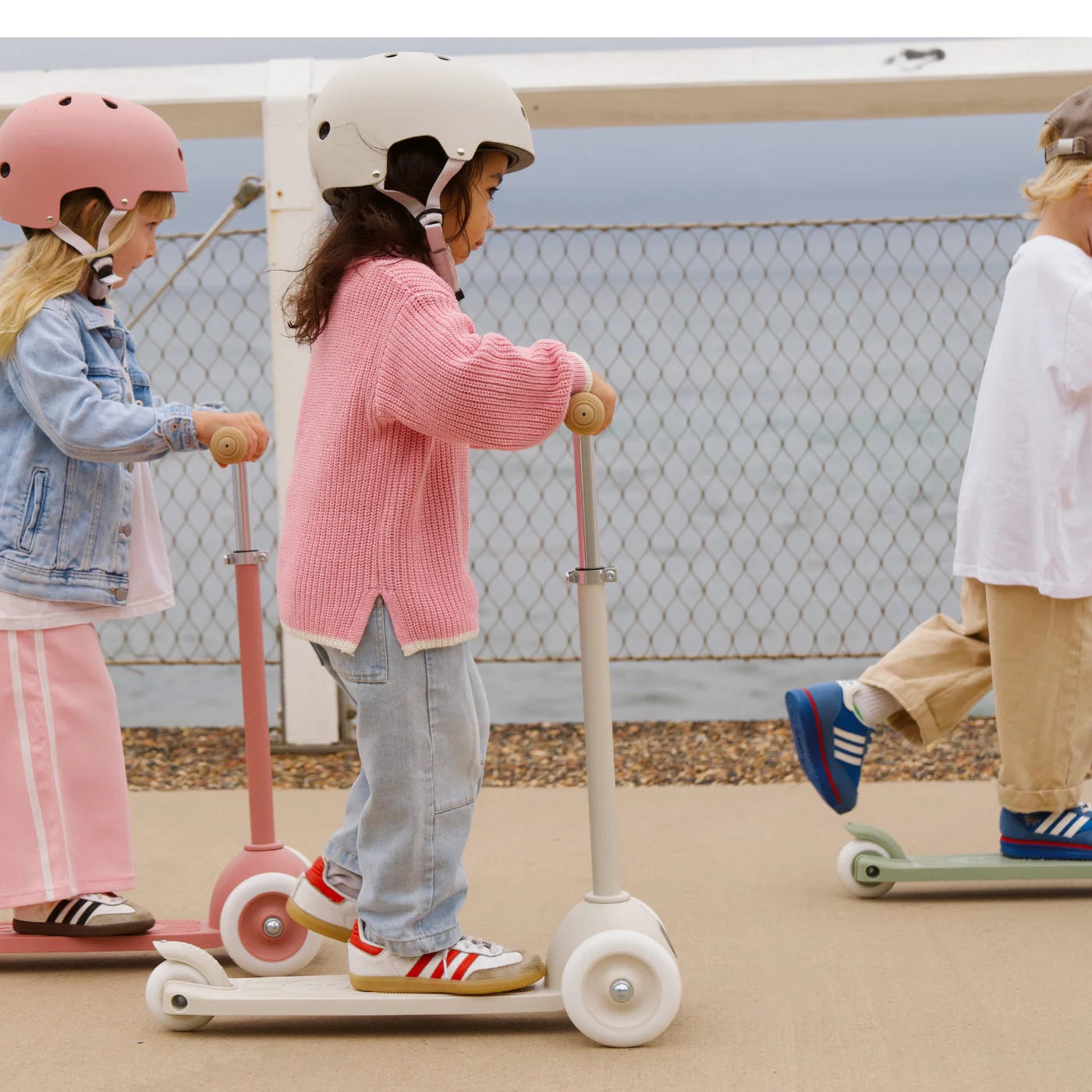 Eco Scooter with Pin & Ride basket - Ivory