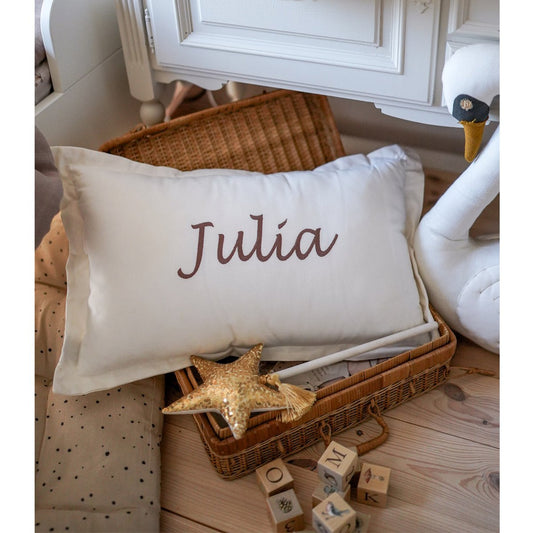 Linen pillow with a personalised embroidery - Cream