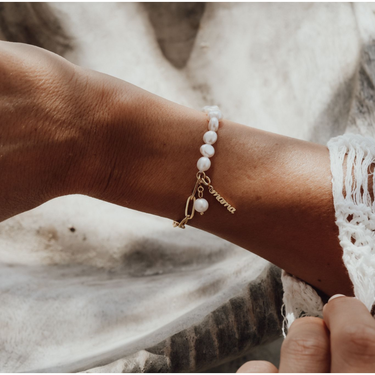 Pearls of mother MAMA Charms Bracelet x Ann-Kathrin Hellge