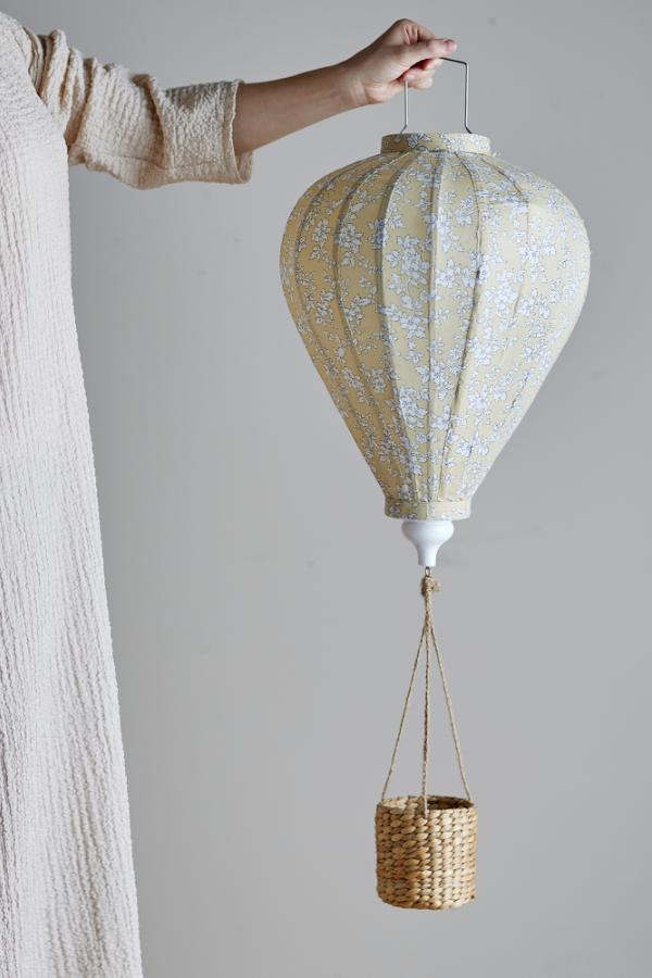 Pomp Mobile - Hot air balloon - Yellow