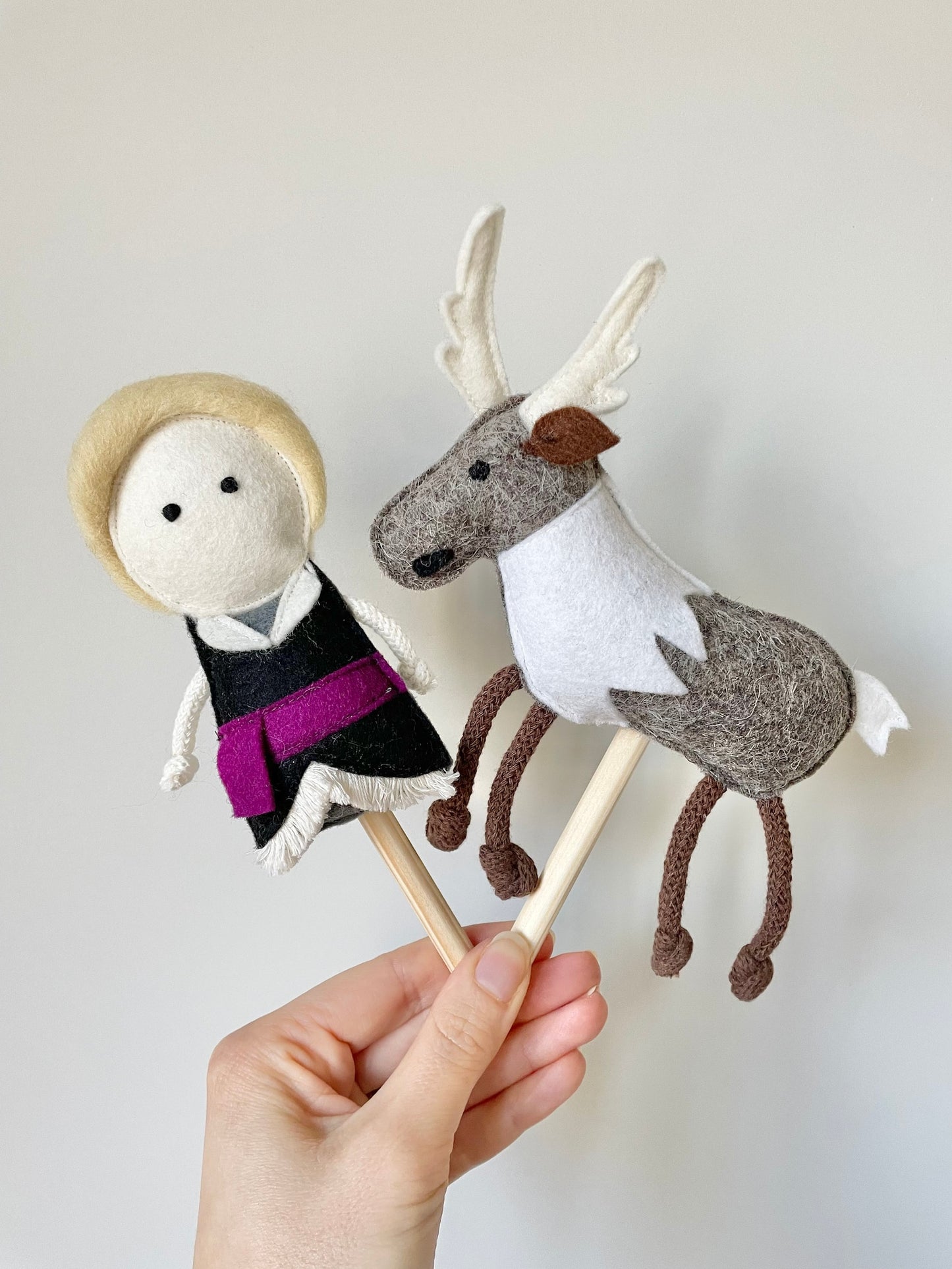 Winter Story Puppets for MIMIKI puppet theatre