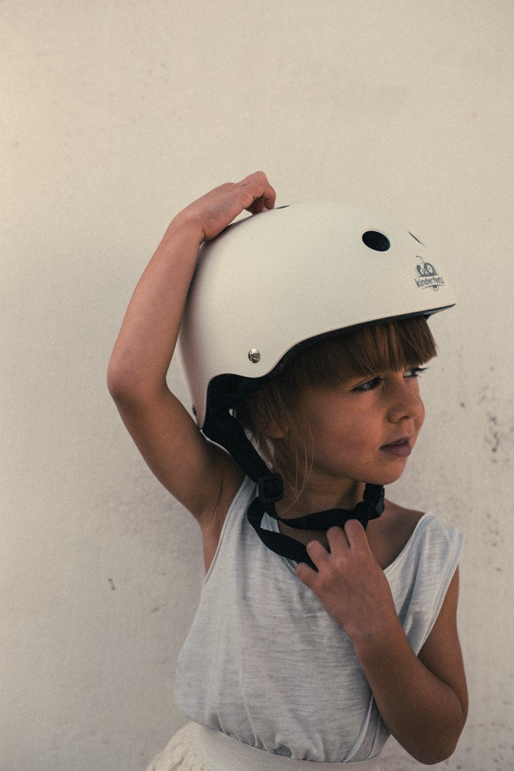 Helmet - Matte White