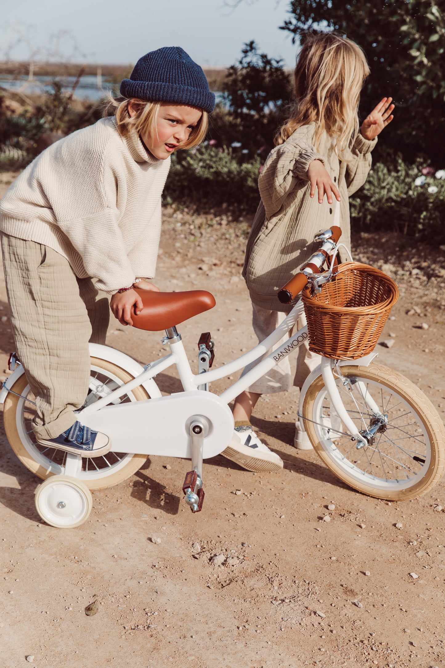 Classic Bike - White