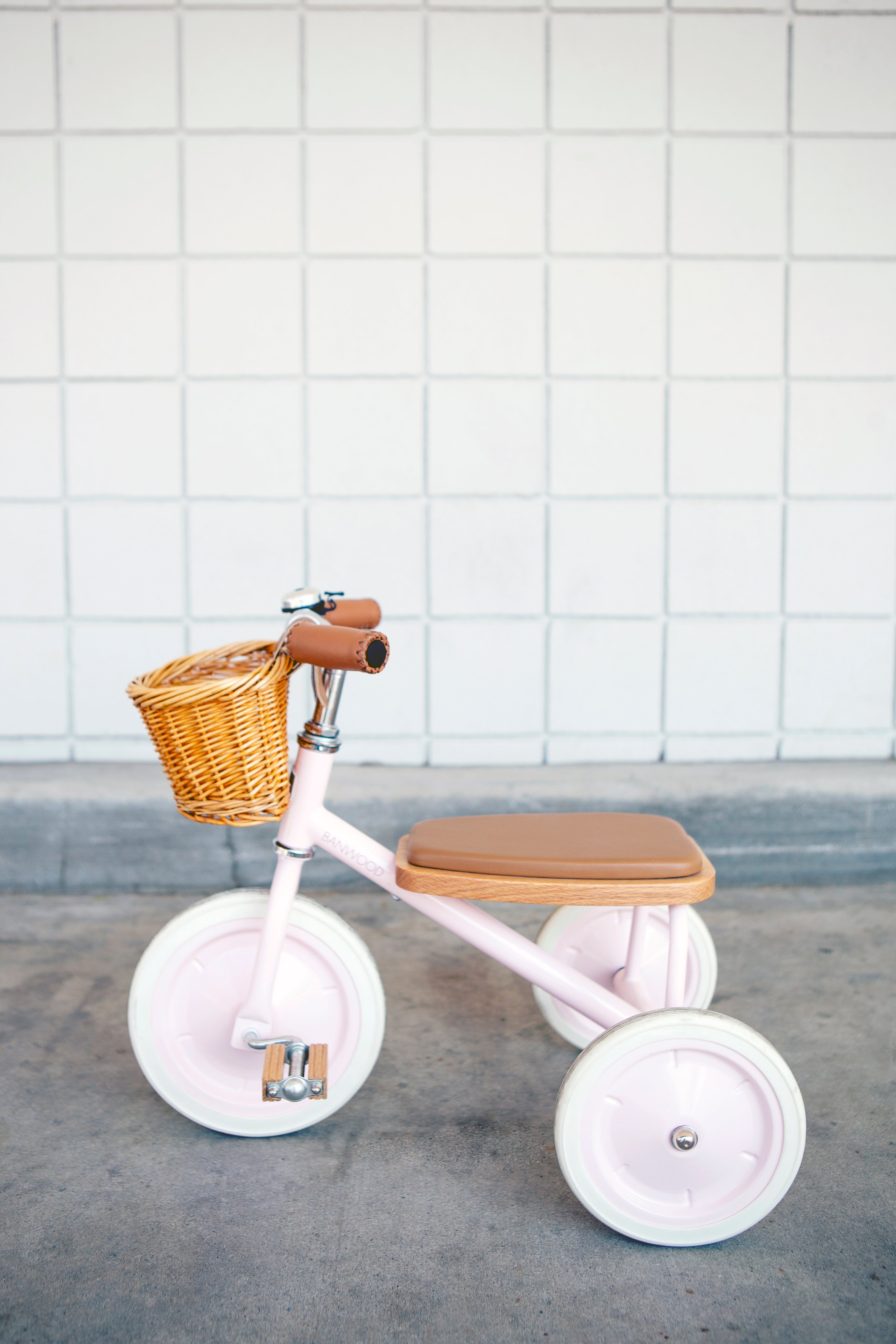 Banwood on sale trike pink