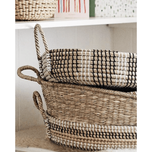 Monochrome wicker changing basket including mattress