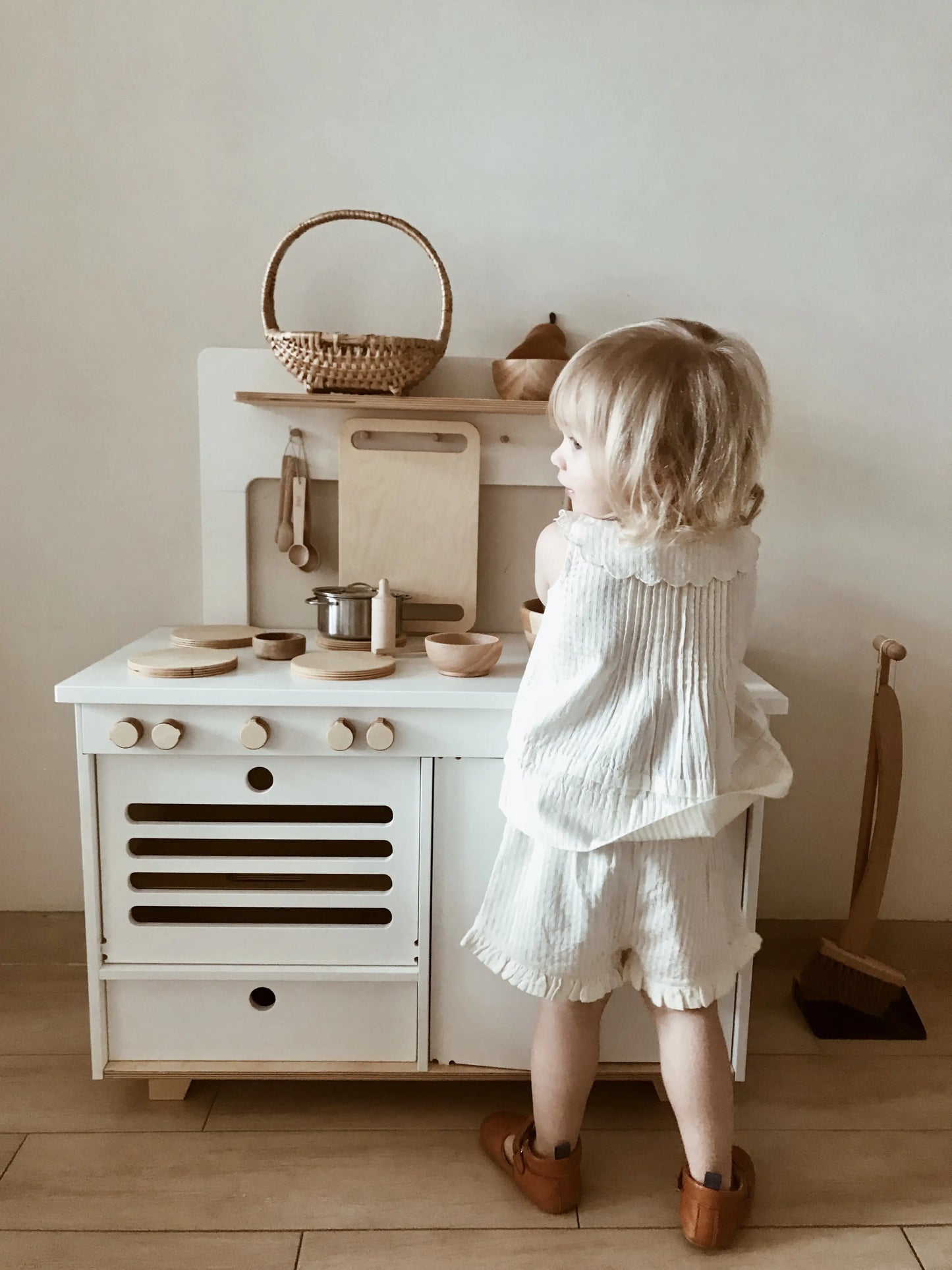 ZOE Milk Wooden Play Kitchen + MIDMINI Plywood Tea Set for FREE
